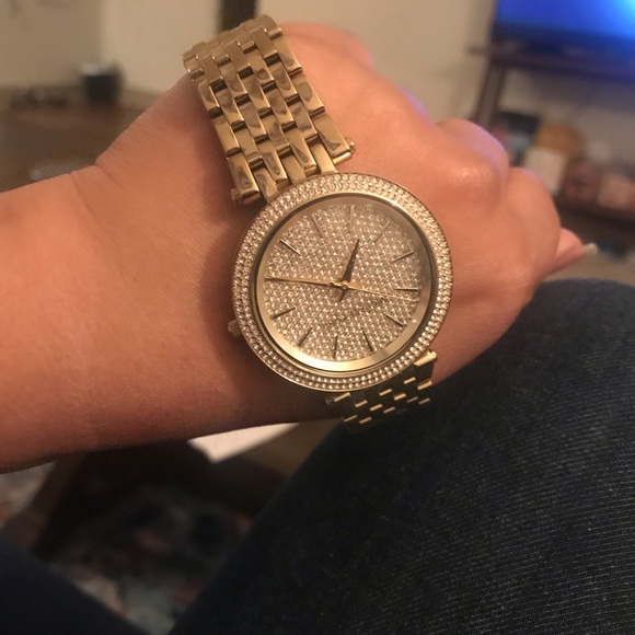 Michael Kors Watch - Picture 5 of 7